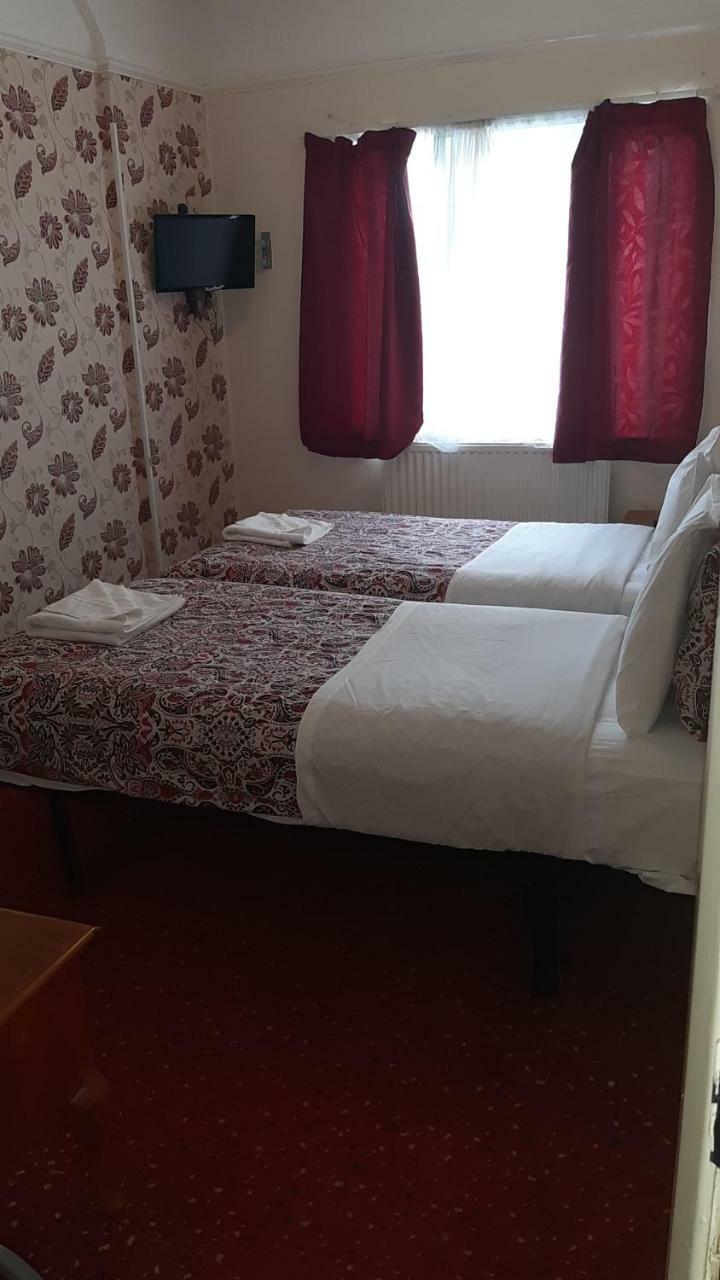 Chiswick Lodge Hotel Лондон Екстер'єр фото